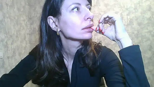 Snapshot of LissaBlossom chatting on 8, 1, 2025 LissaBlossom online show from 8, 1, 2025