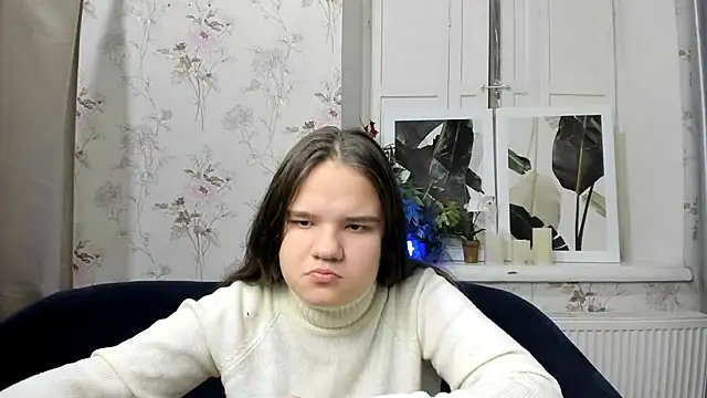 AdeleCruz online show from 10, 1, 2025