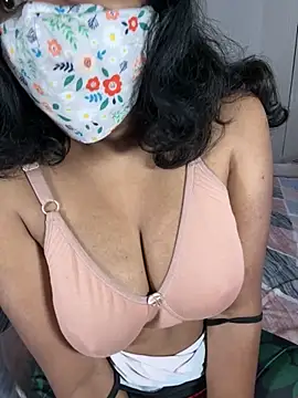 ArathyNambyarMallu online show from 22, 10, 2025