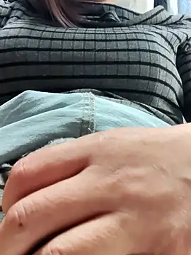 Risa0930hinata online show from 11, 4, 2026