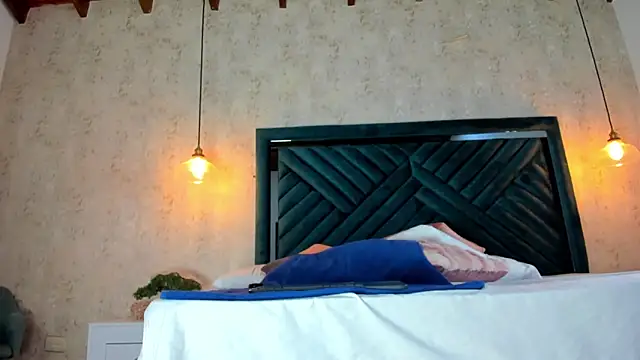 Marttina Ruiz online show from 7, 3, 2025