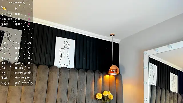 Snapshot of chelsea_bolton_ chatting on 2, 12, 2025 chelsea bolton online show from 2, 12, 2025