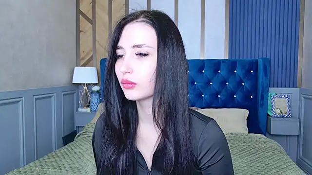 EmmaLawrens online show from 26, 2, 2025