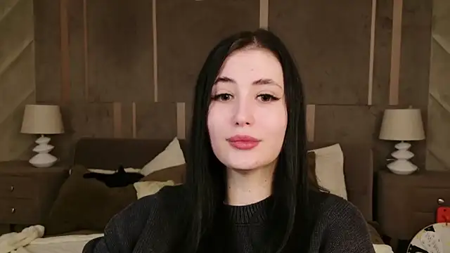 EmmaLawrens online show from 4, 10, 2025