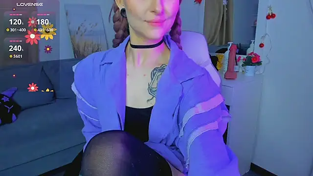 Emily  Mooree online show from 16, 1, 2025