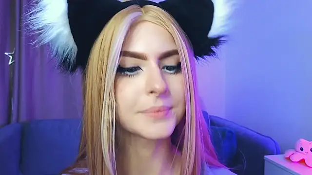 Emily  Mooree online show from 10, 2, 2025