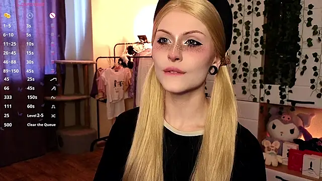 Emily  Mooree online show from 4, 10, 2025