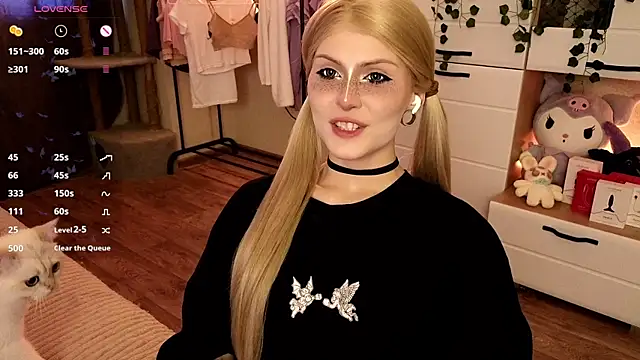 Emily  Mooree online show from 8, 10, 2025