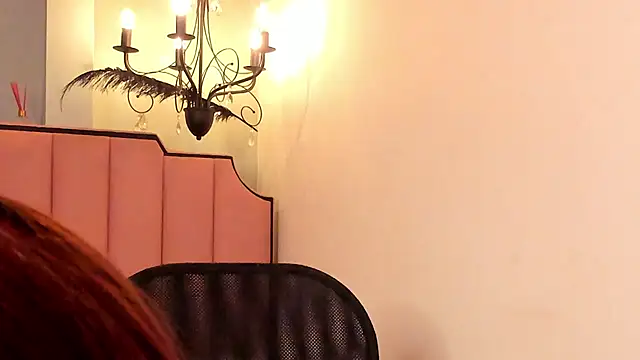 KarenSims online show from 17, 11, 2025