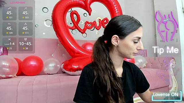 BelovedKhloee online show from 22, 2, 2026