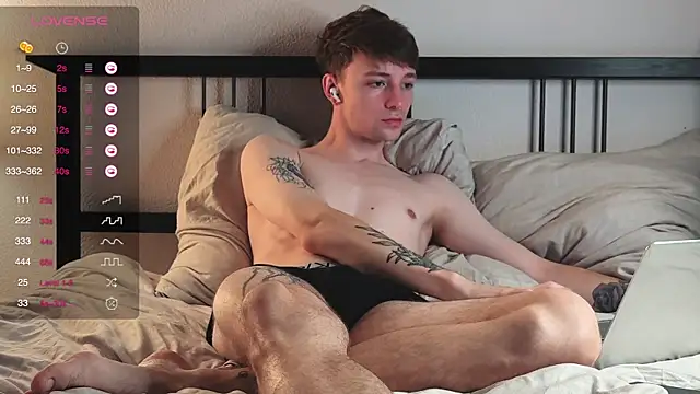 Snapshot of Calvin_Polanski chatting on 10, 10, 2025 Calvin Polanski online show from 10, 10, 2025