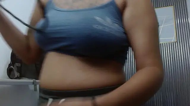 Snapshot of gabriela_cortez chatting on 30, 5, 2026 gabriela cortez online show from 30, 5, 2026