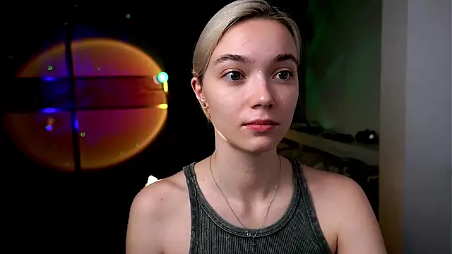 ileanacampbe online show from 17, 3, 2025