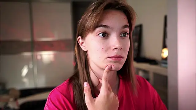 ileanacampbe online show from 16, 9, 2025