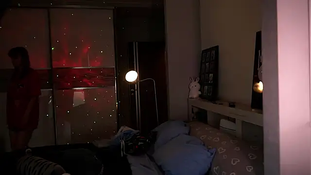 ileanacampbe online show from 6, 10, 2025