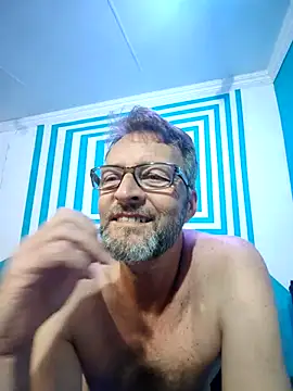 itsmeyes69 online show from 17, 2, 2025