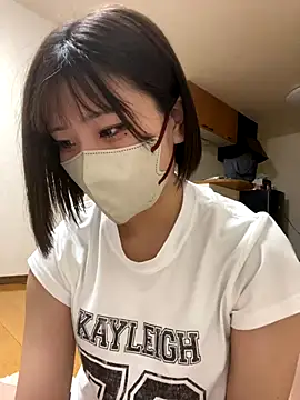 Snapshot of sakuchaaa_2525 chatting on 2, 10, 2025 sakuchaaa 2525 online show from 2, 10, 2025