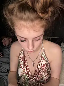 VioletxBlue online show from 5, 3, 2026