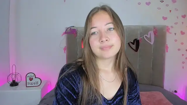 Snapshot of Dahlia_Rousse chatting on 22, 3, 2025 Dahlia Rousse online show from 22, 3, 2025