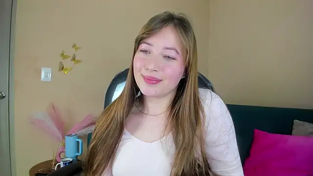 Dahlia Rousse online show from 4, 3, 2026