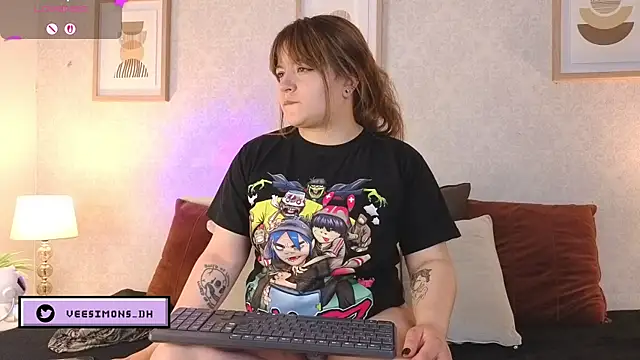 Veronica simons online show from 2, 12, 2025