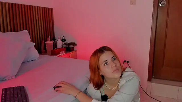 Snapshot of alliss_ginger_ chatting on 15, 9, 2025 alliss ginger online show from 15, 9, 2025