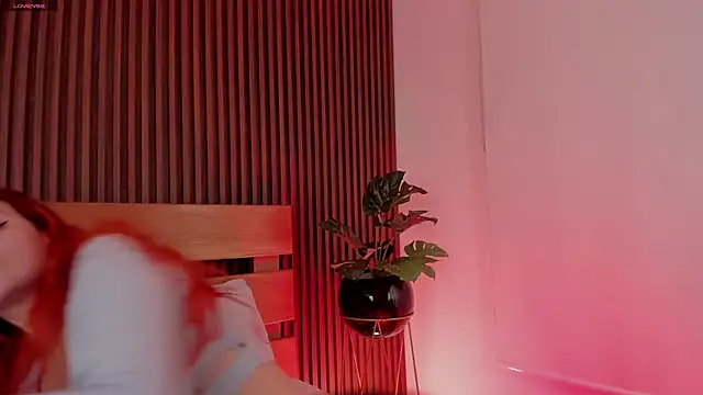 alliss ginger  online show from 4, 4, 2026