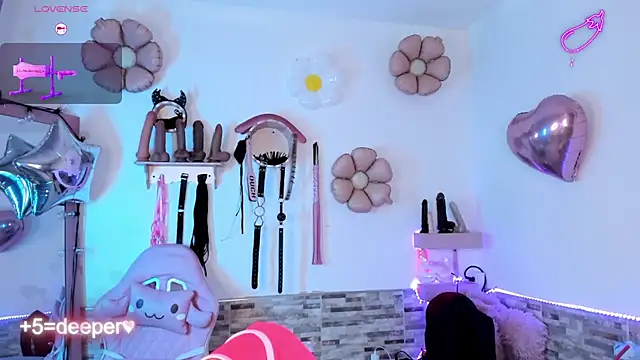 Snapshot of amyswallow7 chatting on 18, 1, 2026 amyswallow7 online show from 18, 1, 2026