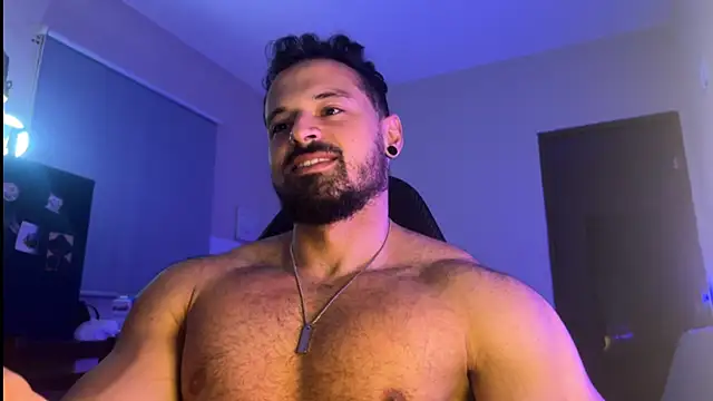 Snapshot of Lucasfit24 chatting on 25, 11, 2025 Lucasfit24 online show from 25, 11, 2025