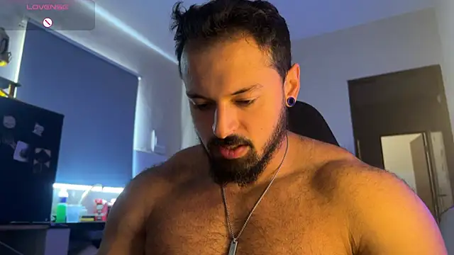 Snapshot of Lucasfit24 chatting on 18, 12, 2025 Lucasfit24 online show from 18, 12, 2025