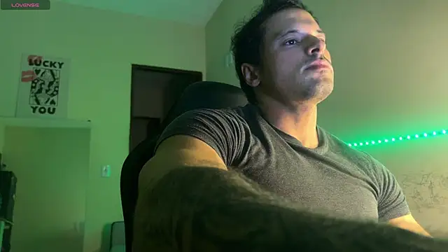 Snapshot of Lucasfit24 chatting on 28, 4, 2026 Lucasfit24 online show from 28, 4, 2026