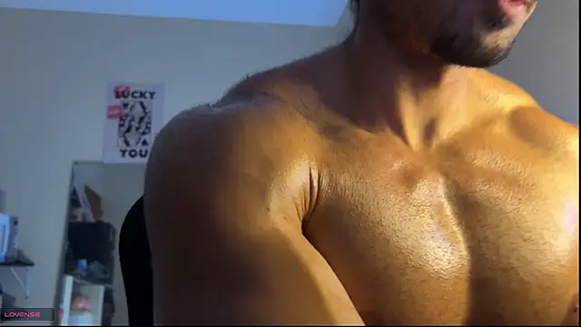 Snapshot of Lucasfit24 chatting on 18, 5, 2026 Lucasfit24 online show from 18, 5, 2026