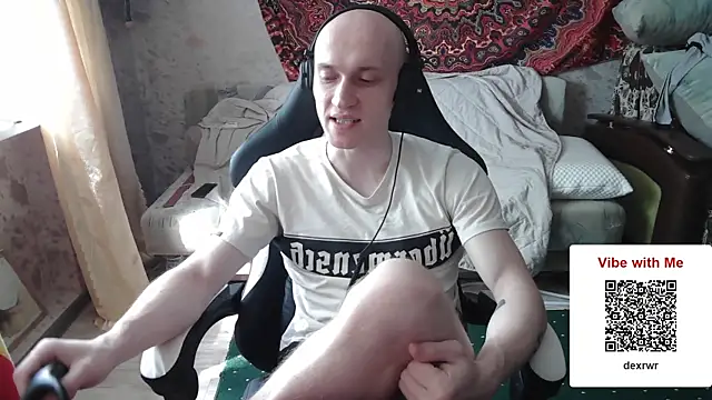 Snapshot of johnny_positive chatting on 29, 6, 2026 johnny positive online show from 29, 6, 2026