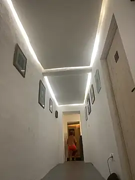 MountJohnXL online show from 3, 4, 2026