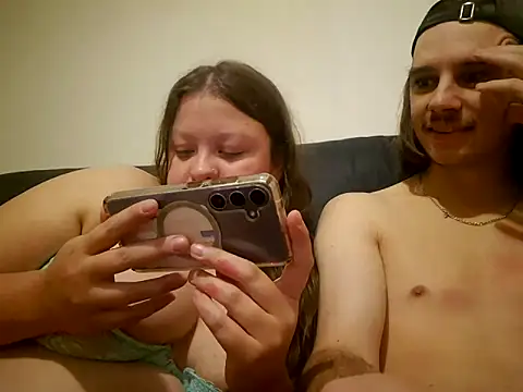 Laurajade9 online show from 11, 1, 2025