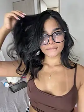 CharlotteGraay online show from 2, 3, 2026