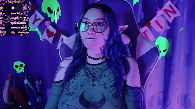 Kimlennox  online show from 24, 2, 2026