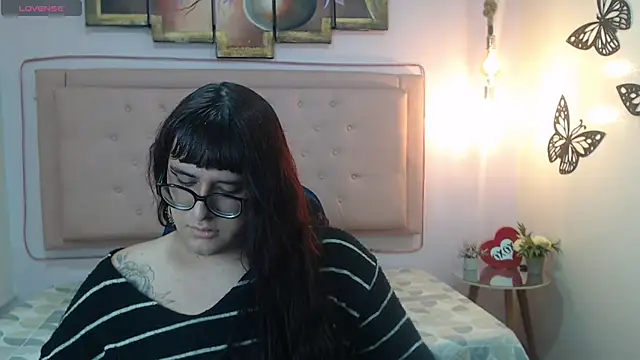 kathepickmanx online show from 8, 3, 2026