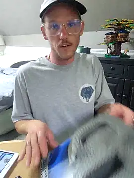 Snapshot of SoxxyNsh chatting on 10, 9, 2025 SoxxyNsh online show from 10, 9, 2025