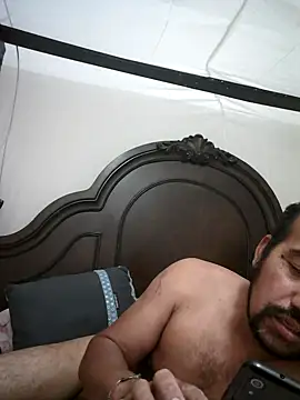 Snapshot of Goloso2423 chatting on 3, 11, 2025 Goloso2423 online show from 3, 11, 2025