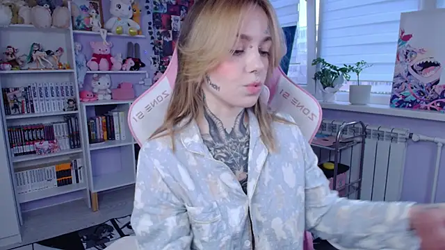 Catharsisi online show from 22, 10, 2025