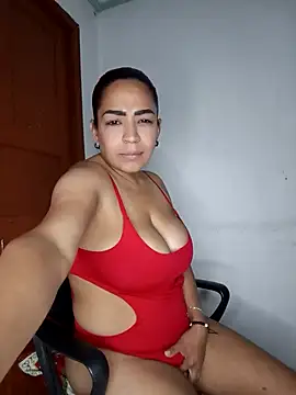 CarolinePolsen online show from 29, 11, 2025