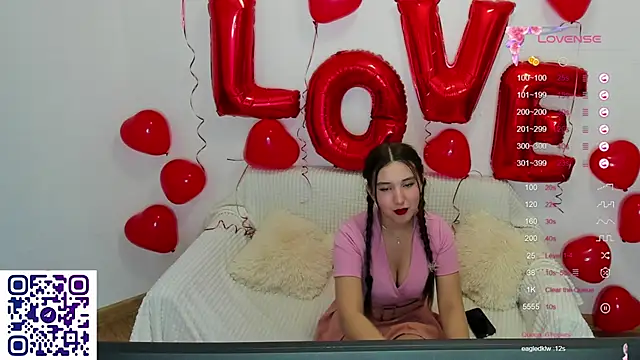 anna elfi online show from 12, 2, 2025