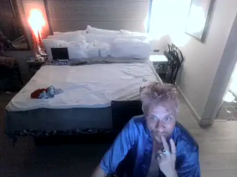 AQuickPhyx online show from 2, 2, 2025