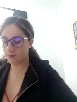 CHARLOTTE 1711 online show from 26, 2, 2025