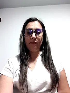 CHARLOTTE 1711 online show from 29, 9, 2025