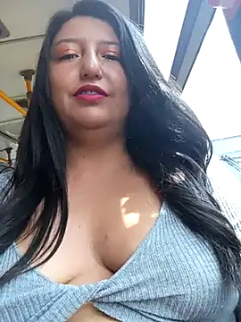 Melyy Edii online show from 5, 3, 2025