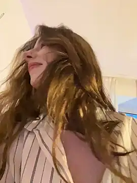 Snapshot of Mary_Leaf chatting on 23, 1, 2025 Mary Leaf online show from 23, 1, 2025