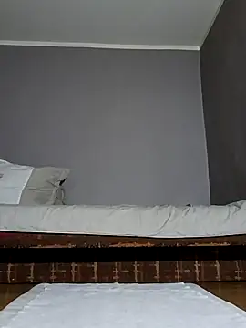 larzik94 online show from 15, 3, 2026