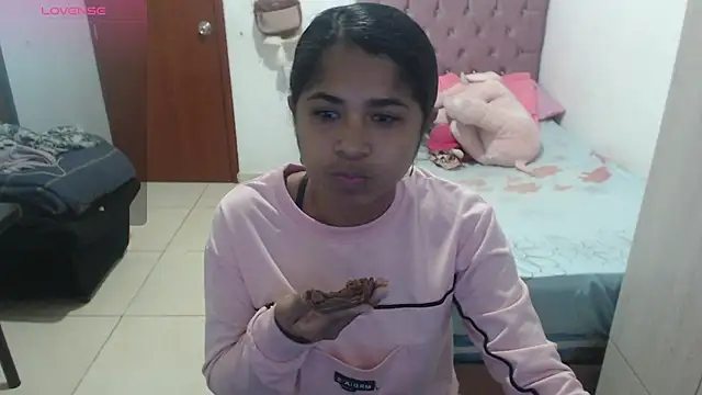 july-feria online show from 23, 11, 2025